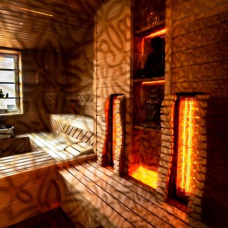 Hotel Villa Classica Pápa Zewnętrze zdjęcie