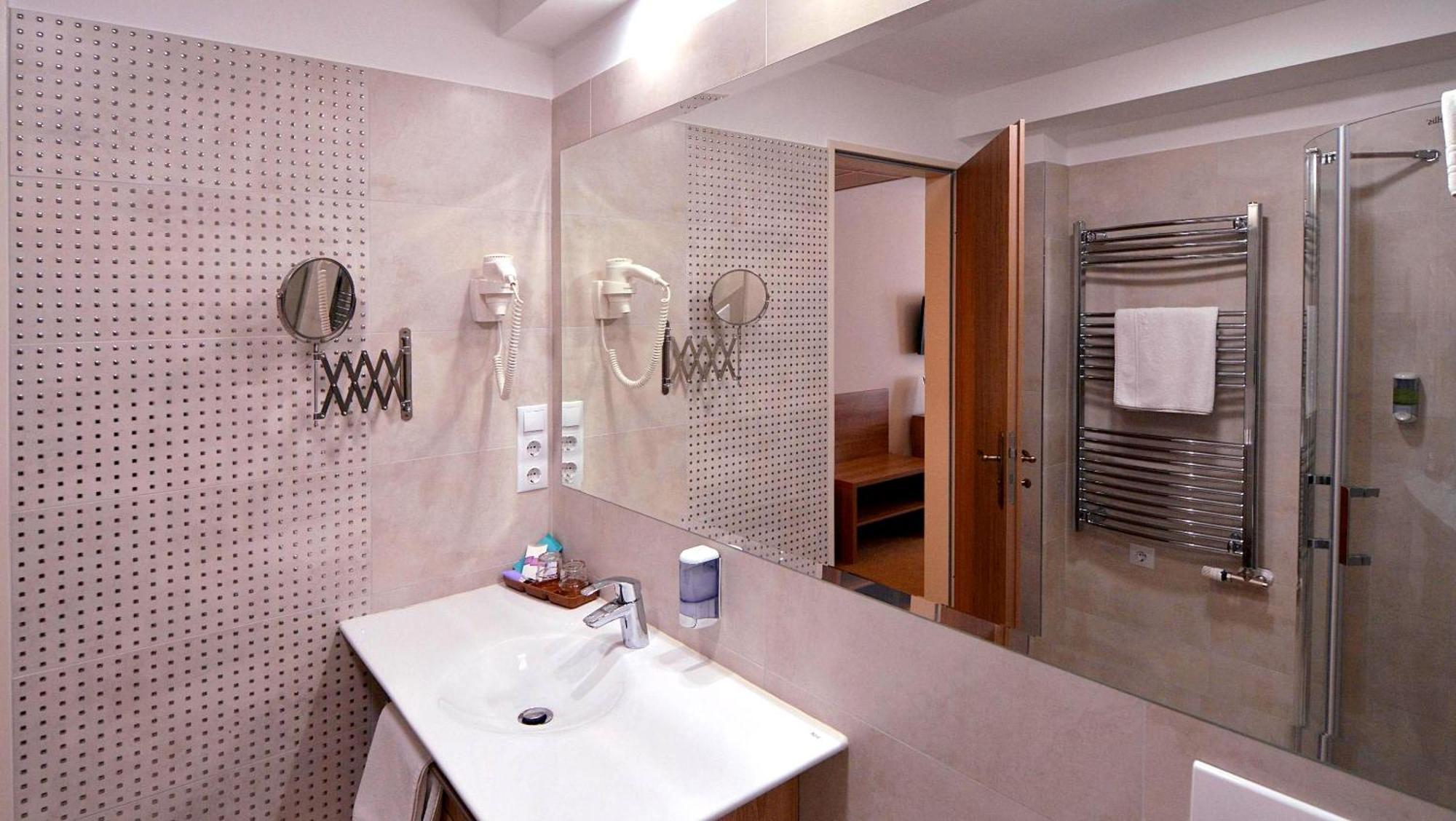 Hotel Villa Classica Pápa Pokój zdjęcie